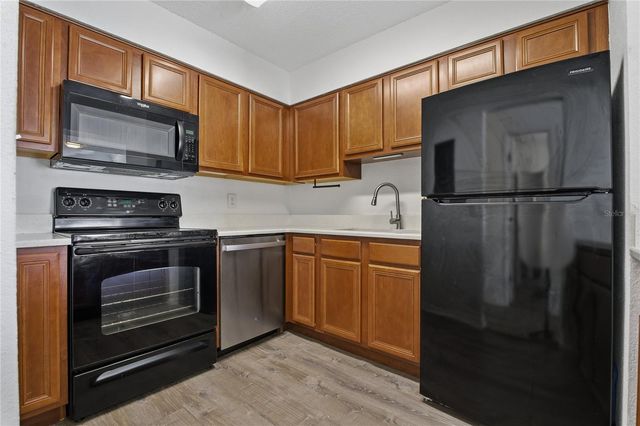 643 HAVEN PLACE 643, Tarpon Springs, FL 34689