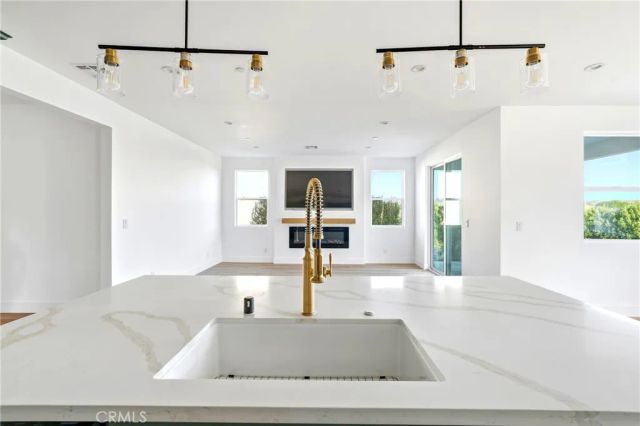 13063 VIA ALIA, Riverside, CA 92503