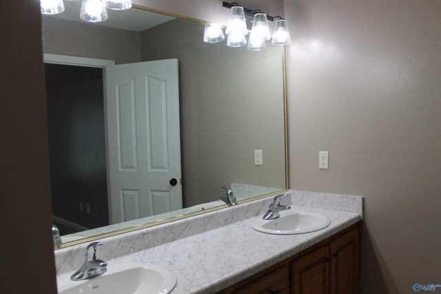 1963 Nethery Road, Hartselle, AL 35640