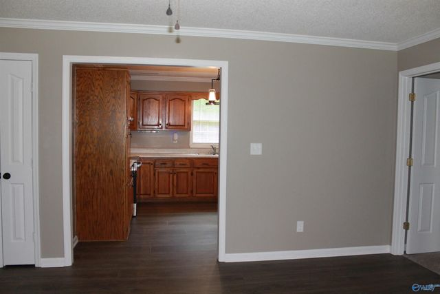 1963 Nethery Road, Hartselle, AL 35640