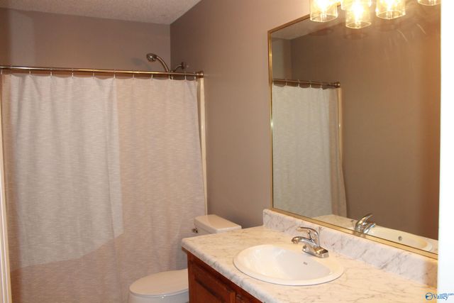 1963 Nethery Road, Hartselle, AL 35640