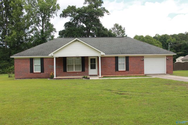 1963 Nethery Road, Hartselle, AL 35640