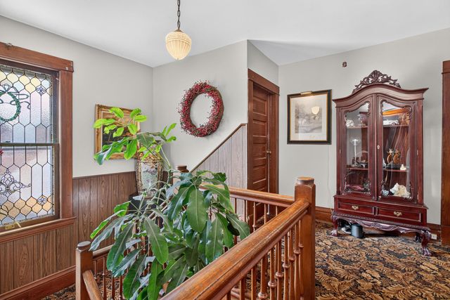 511 Kirkwood Boulevard, Davenport, IA 52803