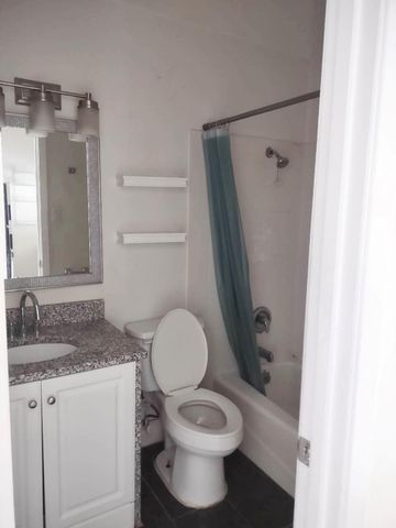 2609 Ektom DR D, Austin, TX 78745