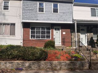 214 School Street 3, Pawtucket, RI 02860