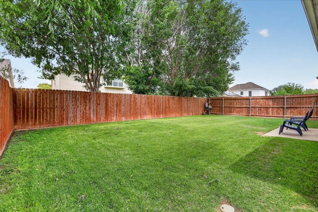 6328 Redeagle Creek Drive, Fort Worth, TX 76179