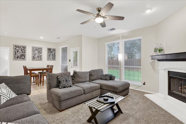 6328 Redeagle Creek Drive, Fort Worth, TX 76179
