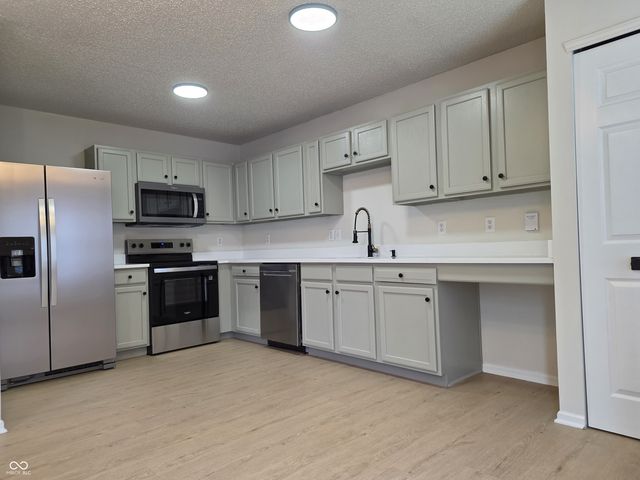 14604 White Tail Run, Noblesville, IN 46060