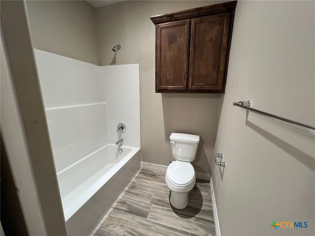 104 Giacomo, Victoria, TX 77901