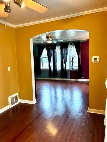 1515 N 19th Avenue, Melrose Park, IL 60160
