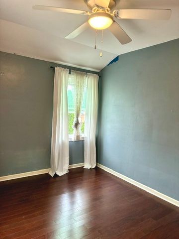 1515 N 19th Avenue, Melrose Park, IL 60160
