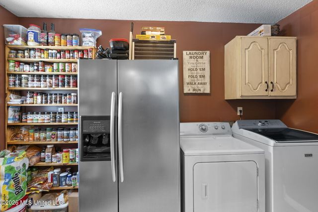 6193 Nesbit Road, Lake Cormorant, MS 38641