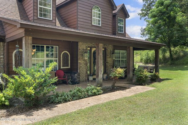 6193 Nesbit Road, Lake Cormorant, MS 38641