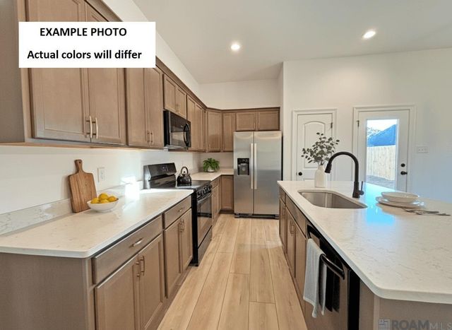 23528 Ryder Dr, Denham Springs, LA 70726