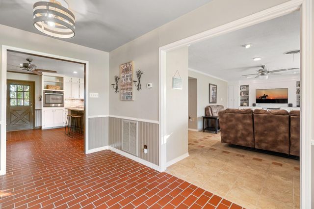 2355 Jackson League Circle, Brenham, TX 77833