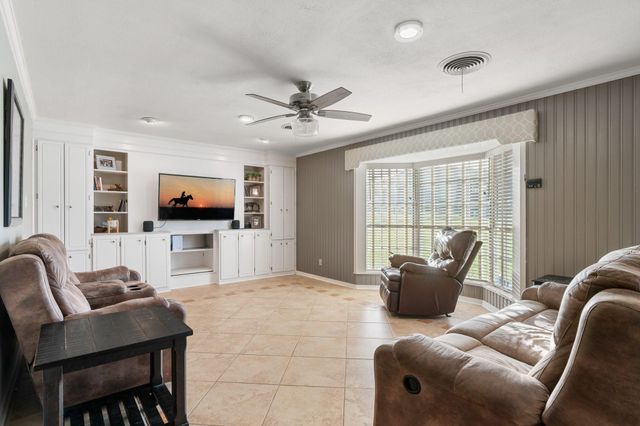 2355 Jackson League Circle, Brenham, TX 77833