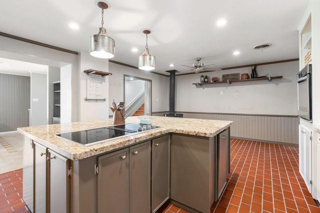 2355 Jackson League Circle, Brenham, TX 77833