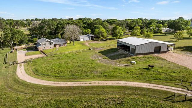 2355 Jackson League Circle, Brenham, TX 77833