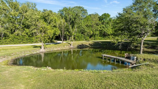 2355 Jackson League Circle, Brenham, TX 77833