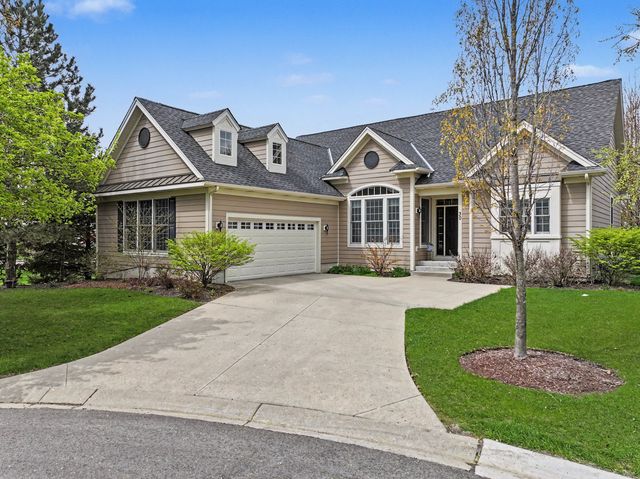 30 Denali Court, South Barrington, IL 60010
