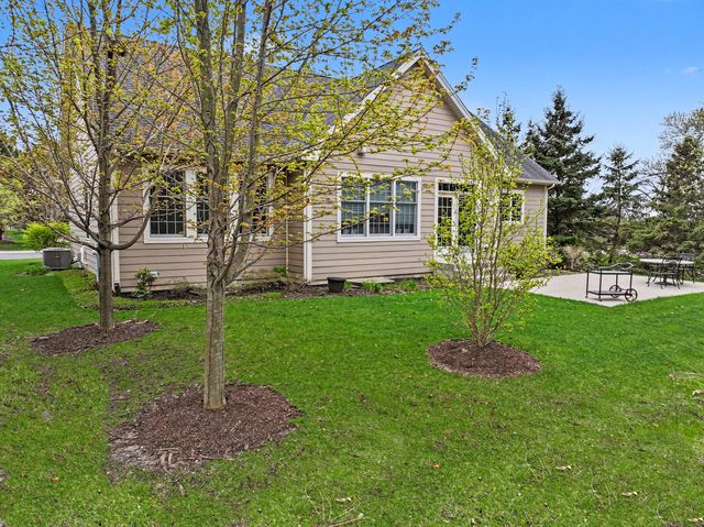 30 Denali Court, South Barrington, IL 60010