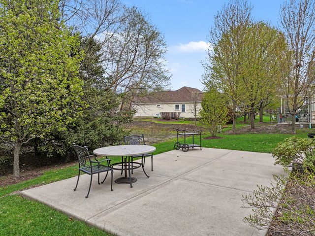 30 Denali Court, South Barrington, IL 60010