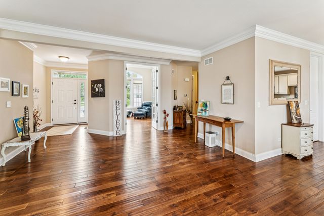 30 Denali Court, South Barrington, IL 60010
