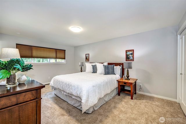 8205 NE 128th Street, Kirkland, WA 98034