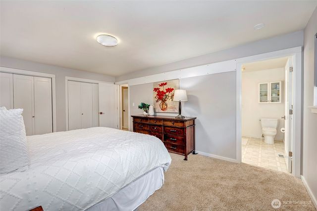 8205 NE 128th Street, Kirkland, WA 98034