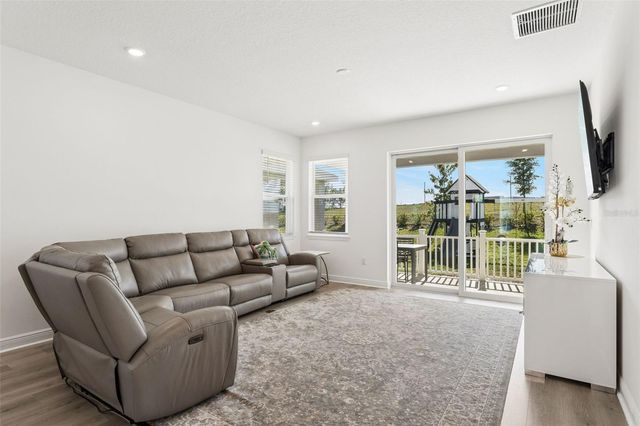 1952 SUNSHINE PEAK DRIVE, Minneola, FL 34715