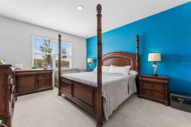 1952 SUNSHINE PEAK DRIVE, Minneola, FL 34715