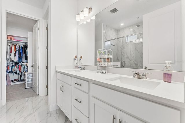 1952 SUNSHINE PEAK DRIVE, Minneola, FL 34715