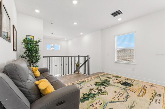 1952 SUNSHINE PEAK DRIVE, Minneola, FL 34715