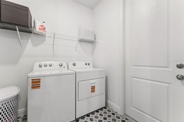 1952 SUNSHINE PEAK DRIVE, Minneola, FL 34715