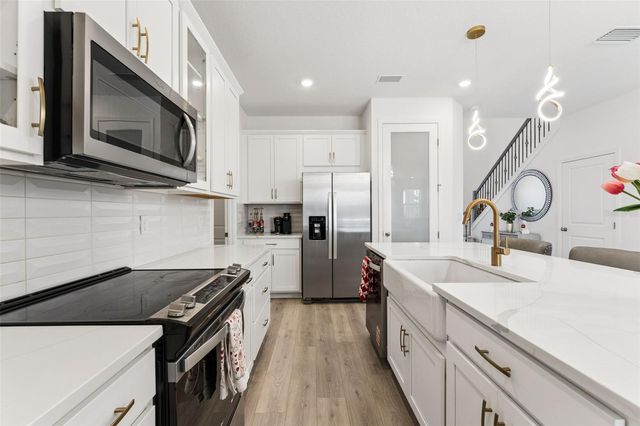 1952 SUNSHINE PEAK DRIVE, Minneola, FL 34715