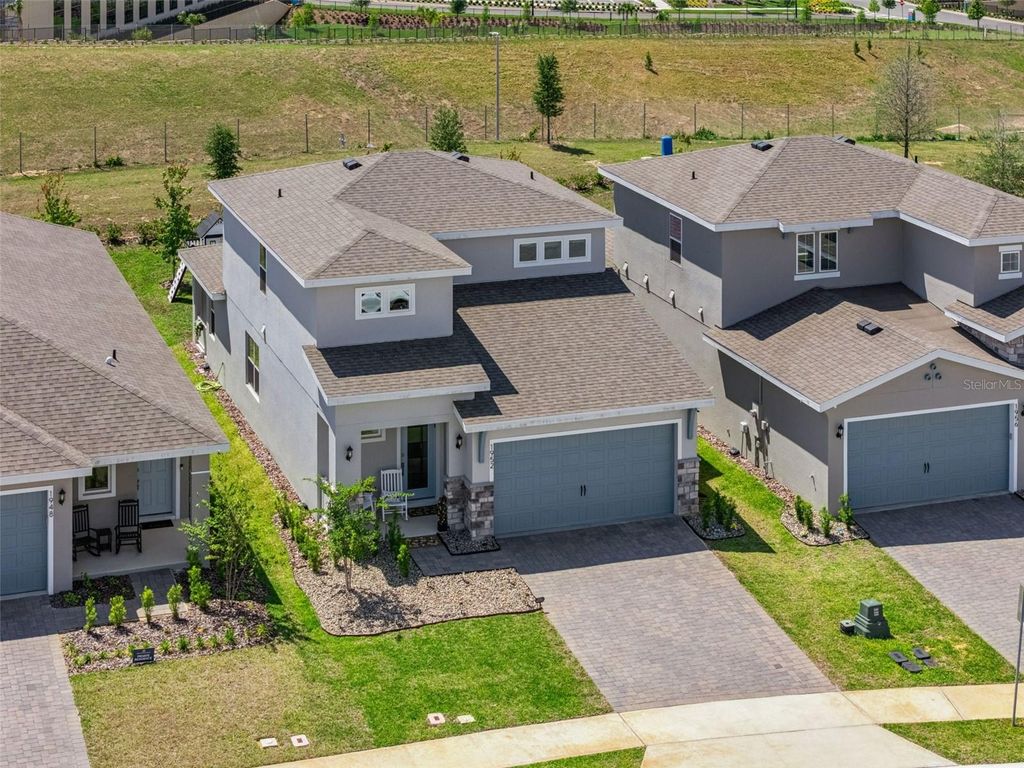 1952 SUNSHINE PEAK DRIVE, Minneola, FL 34715