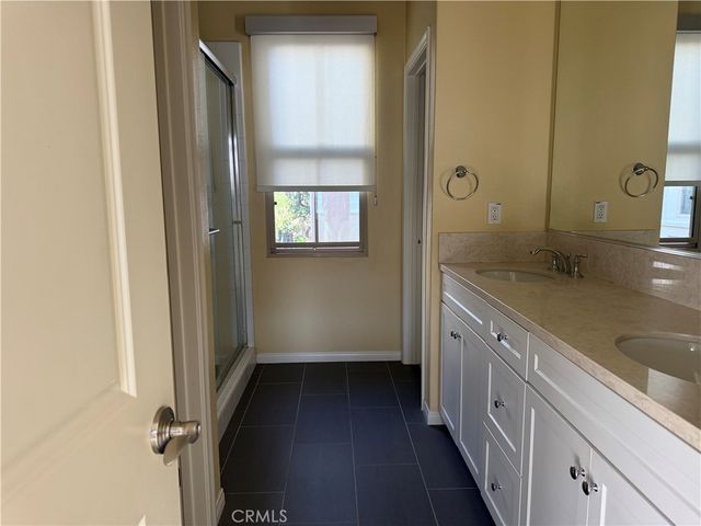 84 Mayfair, Irvine, CA 92620