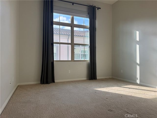 84 Mayfair, Irvine, CA 92620