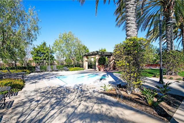 84 Mayfair, Irvine, CA 92620