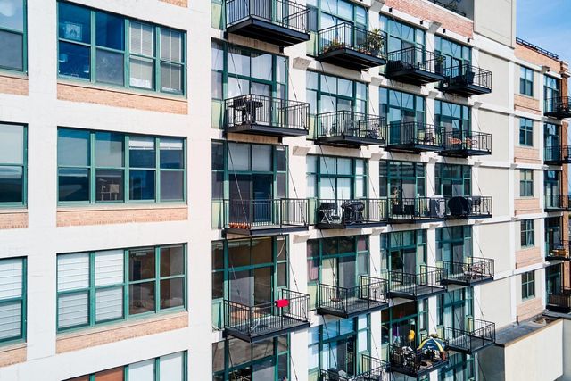 221 E Cullerton Street 617, Chicago, IL 60616