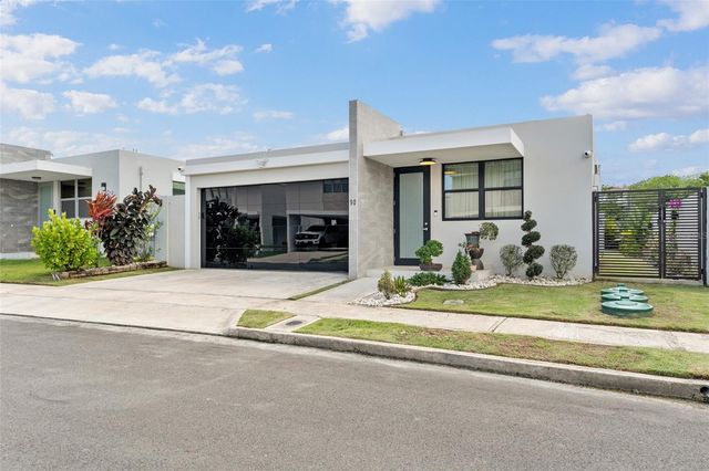 E-10 CALLE PAISAJE E-10, Caguas, PR 00725