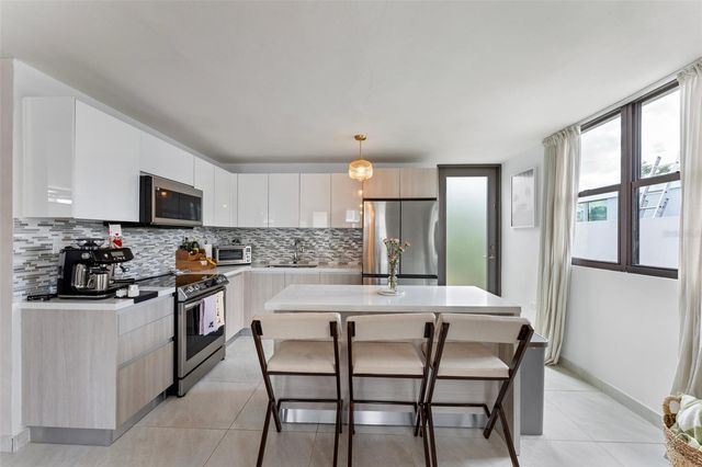 E-10 CALLE PAISAJE E-10, Caguas, PR 00725