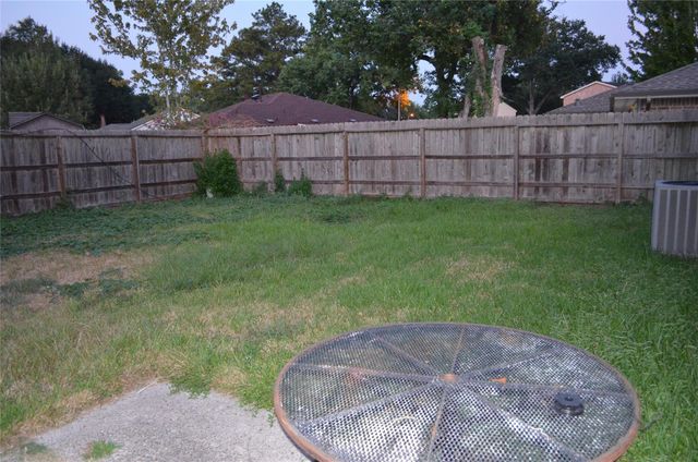 24006 Merry Oaks Drive, Spring, TX 77373