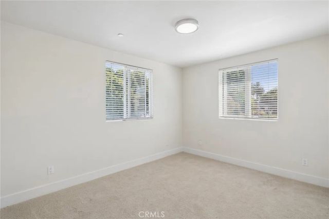 330 E 101st Street, Los Angeles, CA 90003