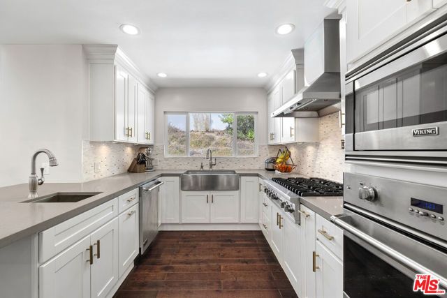 1823 Fern Lane, Glendale, CA 91208