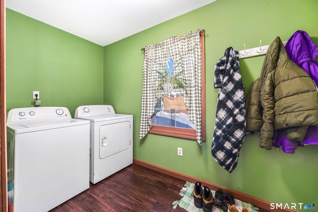 11 Willard Avenue, Enfield, CT 06082