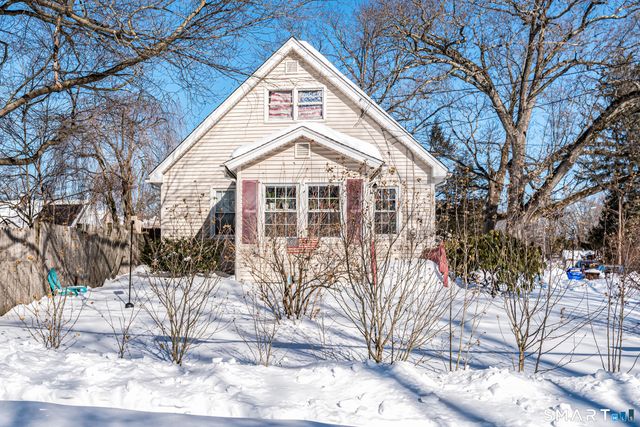 11 Willard Avenue, Enfield, CT 06082