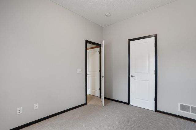 15423 Iodine Street NW, Ramsey, MN 55303