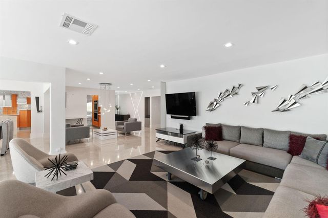 3321 NE 59th Street, Fort Lauderdale, FL 33308