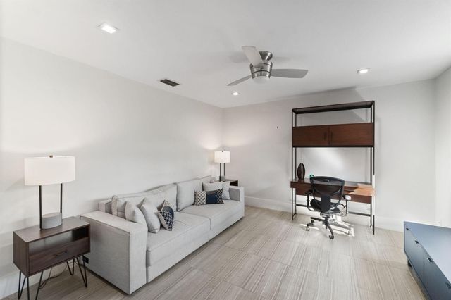 3321 NE 59th Street, Fort Lauderdale, FL 33308